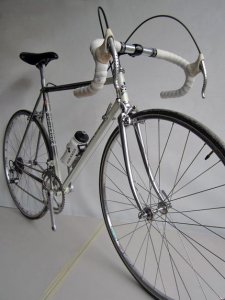 Vintage Colnago metal Italian rushing bicycle