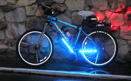 The Glowing Bike