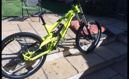 Downhill Mountain bikes for sale UK