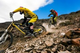 Gee and Rachel Atherton downhill hill cycle education on Fuerteventura