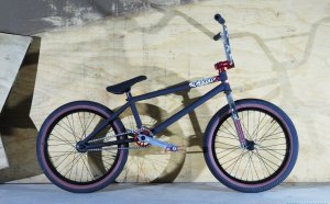 Custom BMX Bike Builder online
