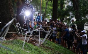 Red Bull downhill Mountain bike